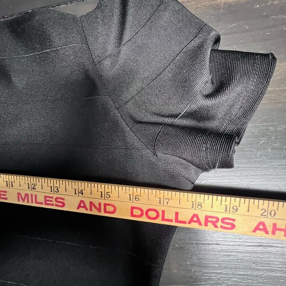 Haute Monde Elegant Black Midi Dress - Picture 7 of 9